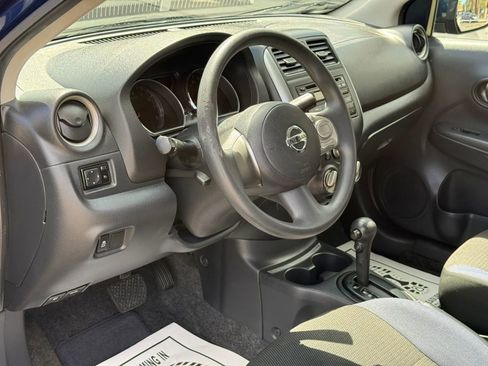 Used 2012 Nissan Versa SV FWD image 17