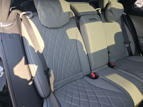 Used 2021 Mercedes-Benz S 580 4MATIC Sedan image 19