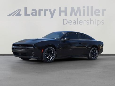 New 2026 Dodge Charger GT w/ Driver Convenience Group AWD/4WD image 2