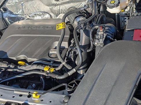 New 2026 Chevrolet Trax RS w/ Driver Confidence Package FWD image 4