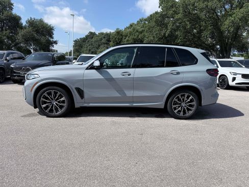 Used 2026 BMW X5 sDrive40i RWD image 3