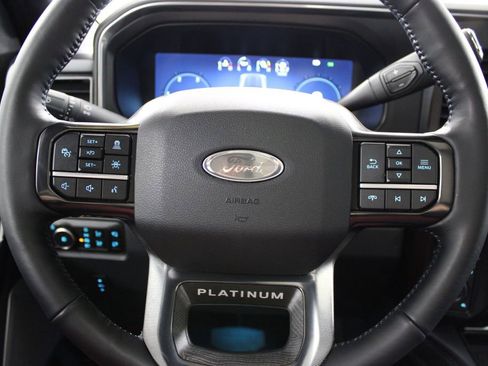 Used 2025 Ford F250 Platinum AWD/4WD image 44