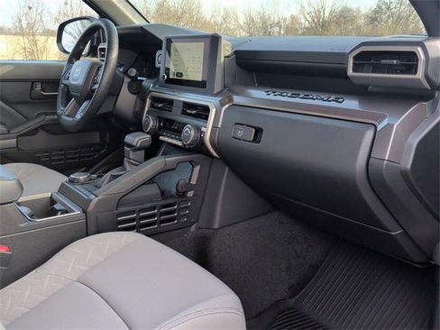 New 2026 Toyota Tacoma SR5 image 28