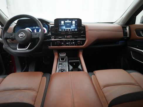 Certified 2024 Nissan Pathfinder Platinum w/ Cargo Package image 5