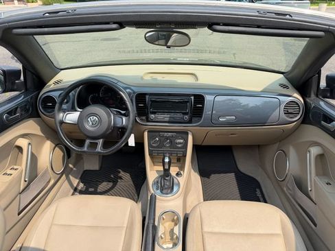Used 2013 Volkswagen Beetle 2.5 FWD image 3