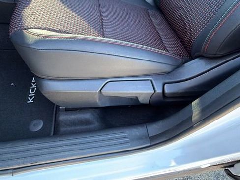 New 2026 Nissan Kicks SR w/ Cold Weather Package image 21