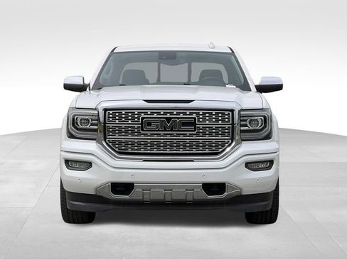 Used 2018 GMC Sierra 1500 Denali image 8