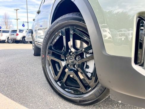 New 2025 Kia Telluride EX X-Line image 2