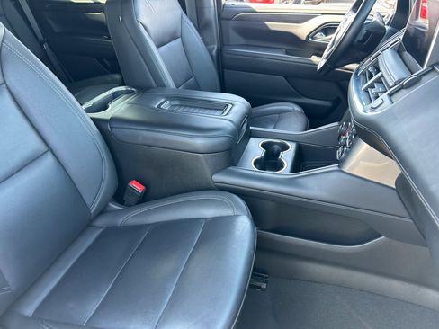Certified 2024 Chevrolet Tahoe LT RWD image 11