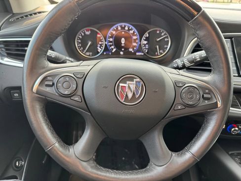 Used 2021 Buick Enclave Avenir w/ Avenir Technology Package AWD/4WD image 26