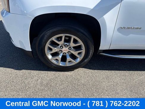 Used 2019 GMC Yukon SLE w/ SLE Value Package AWD/4WD image 9