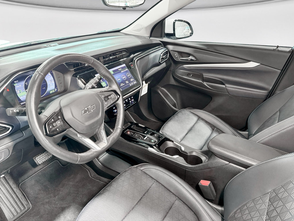Used 2022 Chevrolet Bolt EUV Premier FWD image 19