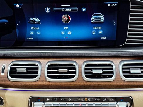 New 2026 Mercedes-Benz GLE 450 4MATIC image 17