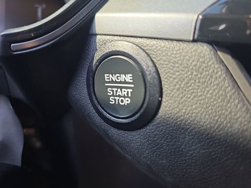 Used 2024 Ford Escape Active FWD image 17