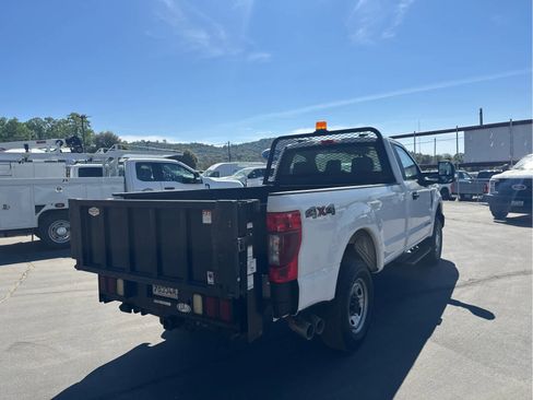 Used 2020 Ford F250 XL w/ Power Equipment Group image 5