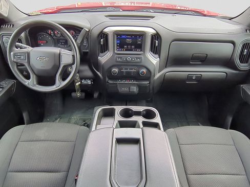 Used 2021 Chevrolet Silverado 1500 Custom Trail Boss AWD/4WD image 17