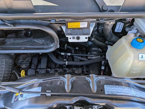 Used 2023 RAM ProMaster 2500 FWD image 25