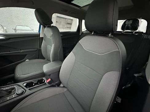 New 2026 Volkswagen Taos SE AWD/4WD image 24