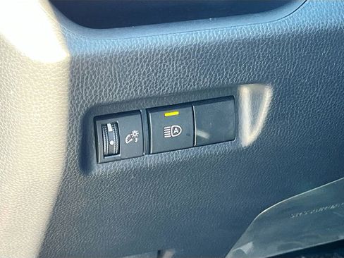 Used 2024 Toyota RAV4 XLE image 10