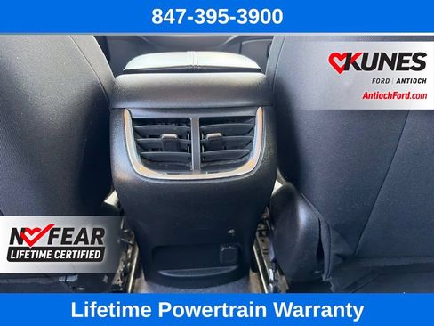 Used 2022 Chevrolet Malibu LT FWD image 30