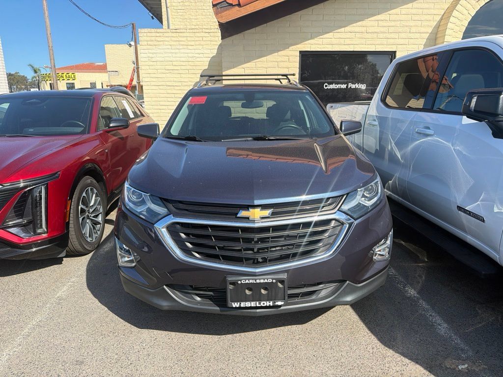 Used 2018 Chevrolet Equinox LT FWD image 2