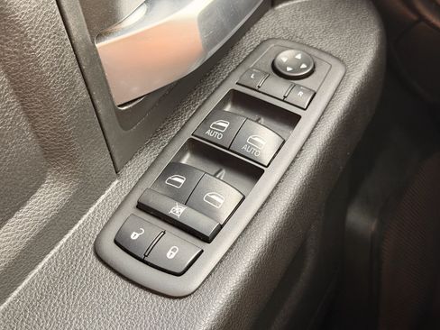 Used 2019 RAM 2500 Tradesman AWD/4WD image 18