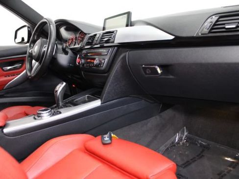 Used 2014 BMW 335i xDrive Sedan AWD/4WD image 24