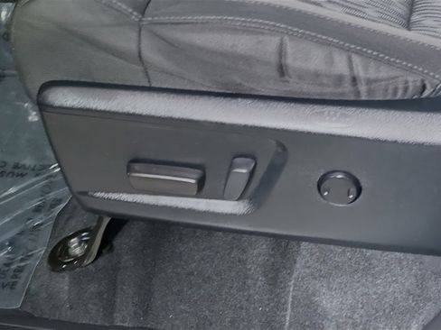 Used 2021 Toyota Tundra SR5 w/ TRD Off-Road Plus Package image 16