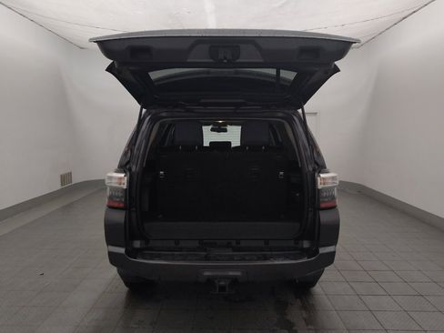 Used 2019 Toyota 4Runner SR5 Premium RWD image 29