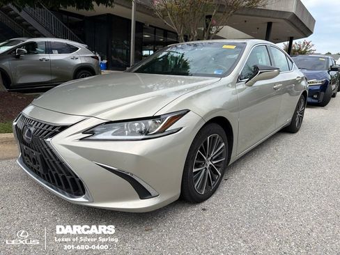 Used 2022 Lexus ES 300h w/ Premium Package FWD image 1