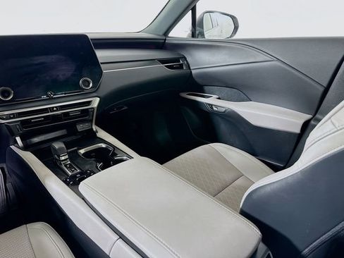 Used 2024 Lexus RX 350 Premium Plus image 25
