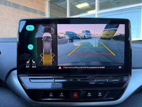 Used 2022 Volkswagen ID.4 Pro S image 19