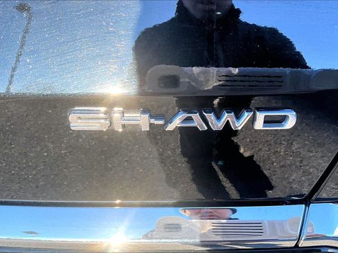 Used 2025 Acura MDX SH-AWD w/ Technology Package image 8