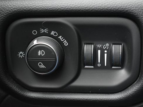 Used 2021 RAM 2500 Laramie image 19