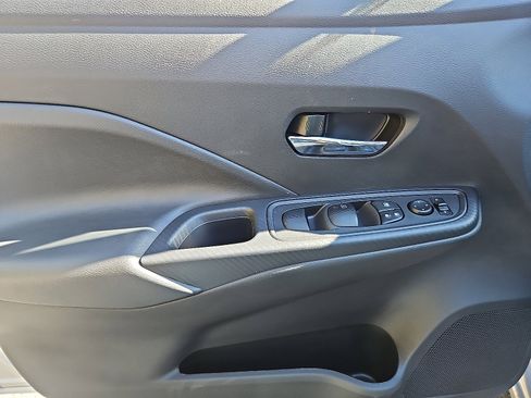 New 2025 Nissan Versa SV w/ Trunk Package image 10