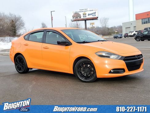 Used 2014 Dodge Dart SXT image 1
