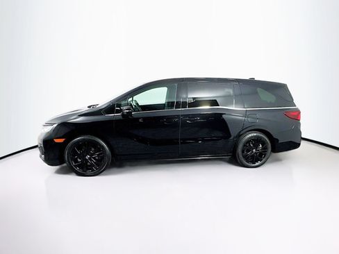 Used 2024 Honda Odyssey Sport image 4