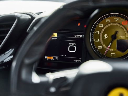 Used 2020 Ferrari 488 Pista Coupe RWD image 49