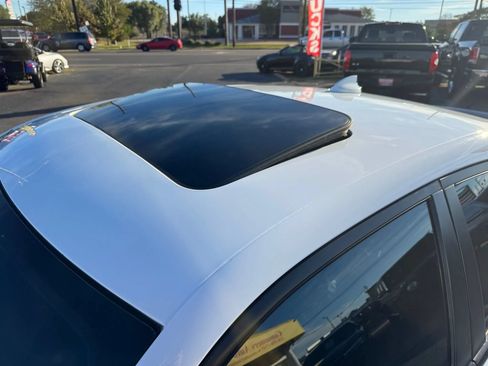 Used 2021 Dodge Charger Scat Pack RWD image 28