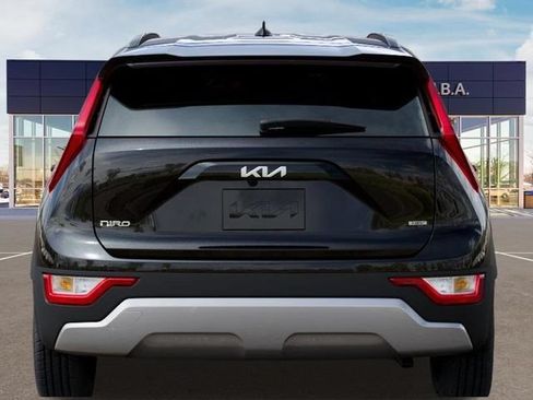 New 2026 Kia Niro LX FWD image 13