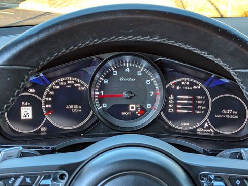 Used 2021 Porsche Cayenne Turbo image 16