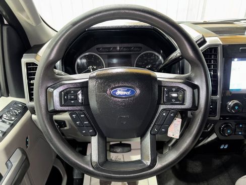 Used 2019 Ford F250 XLT w/ XLT Value Package image 18