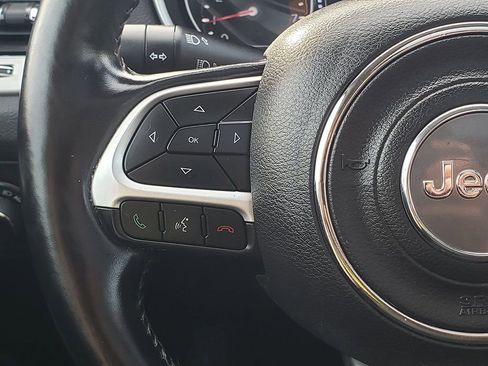 Used 2020 Jeep Compass Latitude image 28