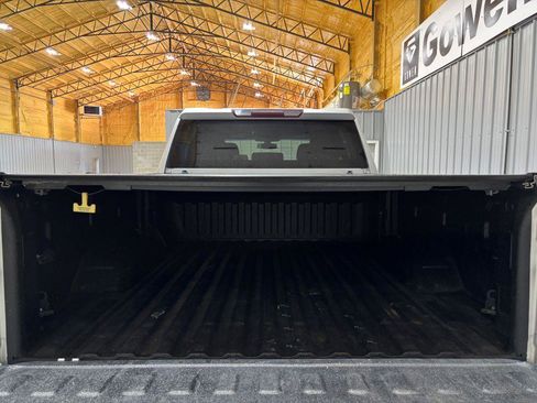 Used 2020 Chevrolet Silverado 2500 Custom w/ Custom Value Package AWD/4WD image 22