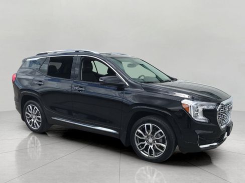 Certified 2023 GMC Terrain Denali w/ Denali Premium Package AWD/4WD image 3