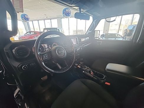 Used 2021 Jeep Wrangler Unlimited Sport image 26