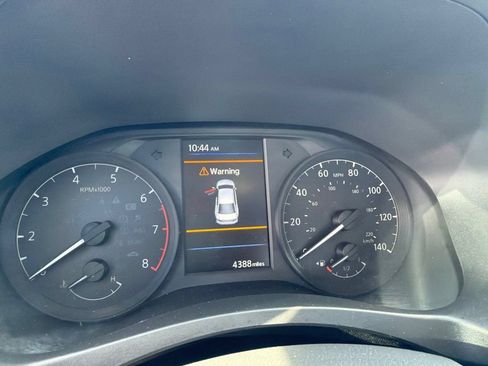 Used 2025 Nissan Altima 2.5 S FWD image 11