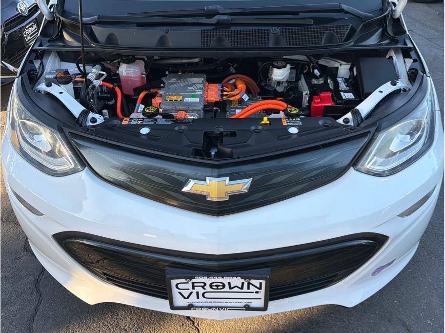 Used 2018 Chevrolet Bolt LT FWD image 26