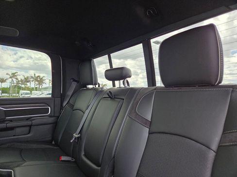 New 2026 RAM 2500 Laramie AWD/4WD image 7