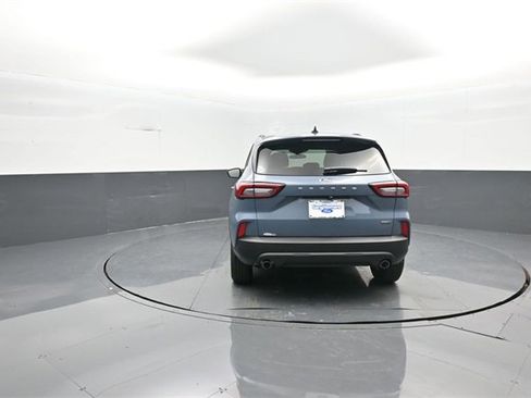 Certified 2025 Ford Escape ST-Line Elite image 6